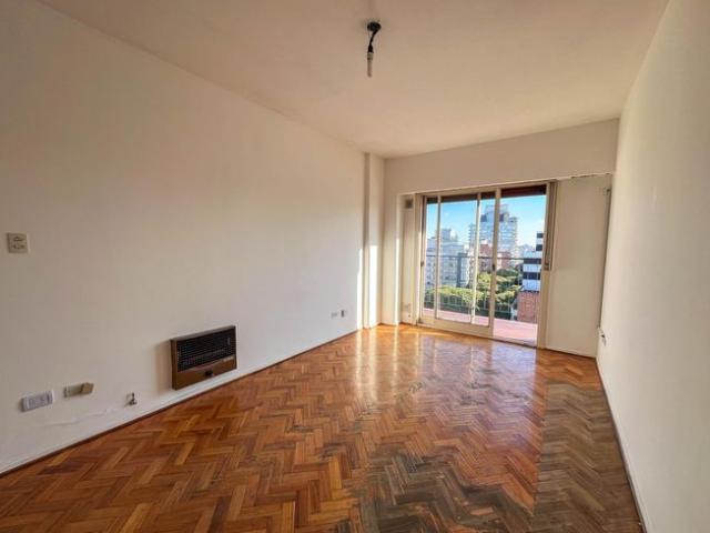 Departamento de 2 ambientes con Balcón en Caballito