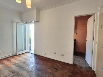 Departamento de 2 ambientes con balcón francés Sáenz Peña