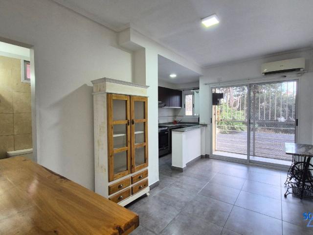 Departamento de 2 ambientes con balcón Sáenz Peña