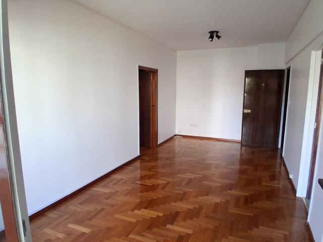 Departamento de 2 ambientes en Alquiler en Constitucion