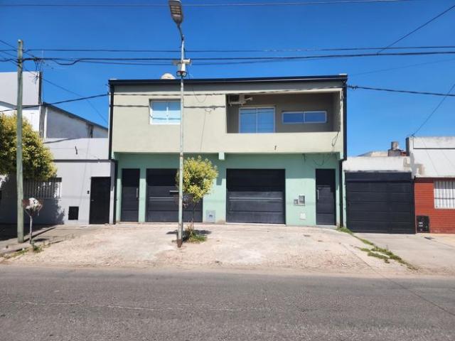 Departamento de 2 Dormitorio Planta Alta Los Hornos