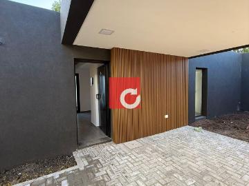 Departamento de 2 dormitorios en alquiler c/ cochera en Villa Elisa