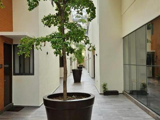 DEPARTAMENTO DE 2 PISOS EN CIUDAD GRANJA, ZAPOPAN, JAL