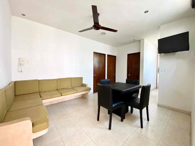 Departamento de 2 recámaras, SIN MUEBLES, cerca de Altabrisa NO AVAL
