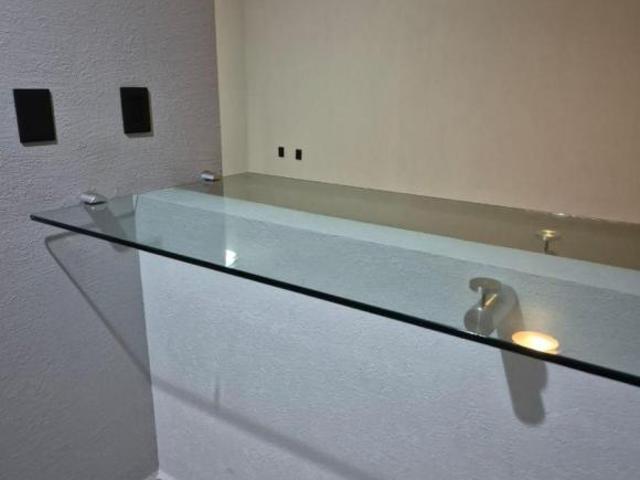 Departamento de 2 recamaras y oficina, en venta en Camino Real
