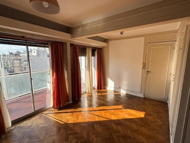 Departamento de 4 ambientes en Alquiler en Caballito