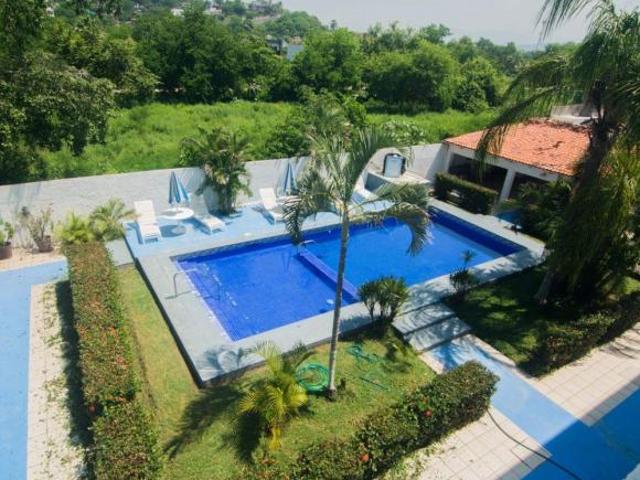 Departamento de 72 m² con 2 recámaras en venta en Olas Altas, Manzanillo | ID: SAN08092026741ML
