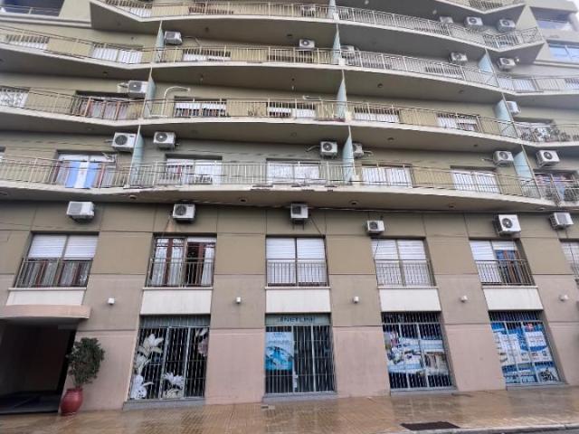 Departamento De Categoría En Alquiler Dos Dormitorios  Dos Baños – Ed. Tambolar