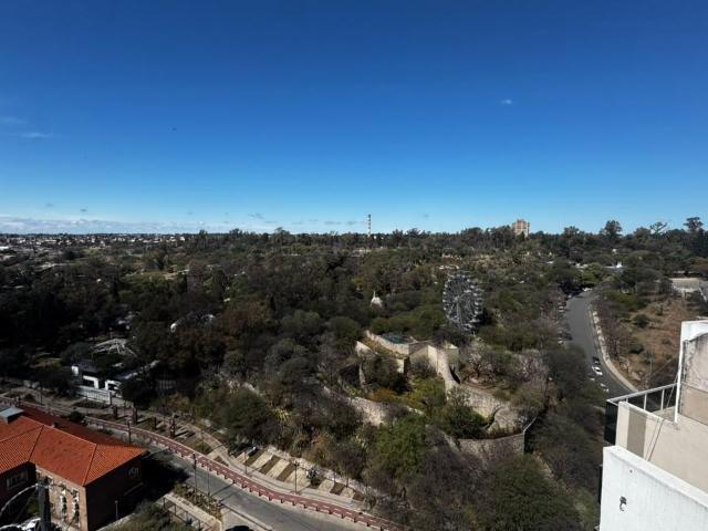 Departamento de Categoria en Alquiler | 1 Dormitorio | Nueva Cordoba | Balcon con Asador | Pileta