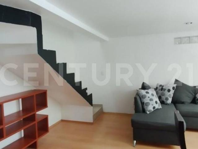 Departamento de dos niveles amueblado, Col. Ejidal de San Pedro Mártir