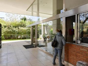 Departamento de dos ambientes con cochera en Palermo Nuevo