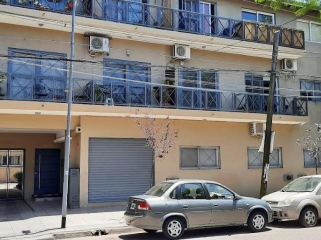 DEPARTAMENTO DE DOS AMBIENTES CON BAULERA en Inmomap