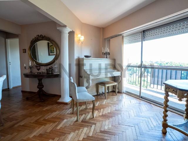 Departamento de dos dormitorios en Alquiler en La Plata