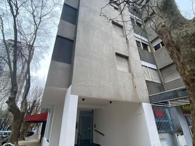 Departamento de dos dormitorios en alquiler zona plaza san Martin