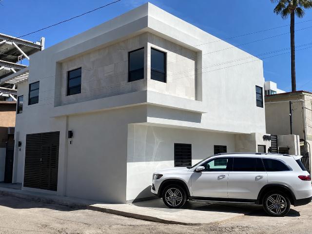 Departamento de dos Recámaras ubicado Zona dorada Las Palmas
