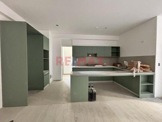 Departamento De Estreno En 1Er Nivel Con Patio Cerro Colorado