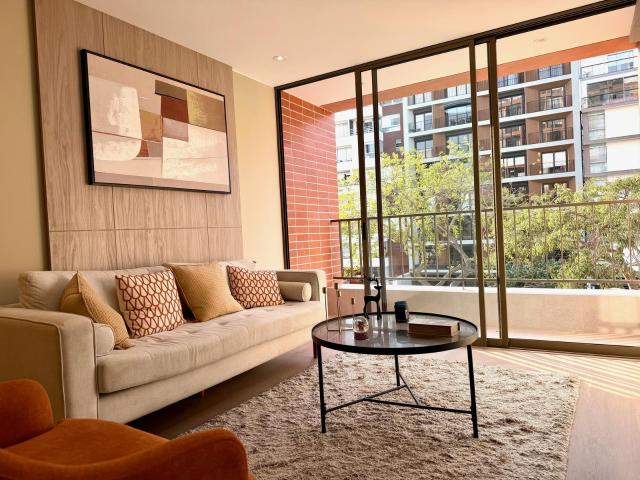 Departamento de estreno en urbanizacion Aurora Miraflores