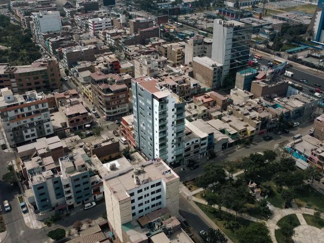 DEPARTAMENTO DE ESTRENO PISO 10