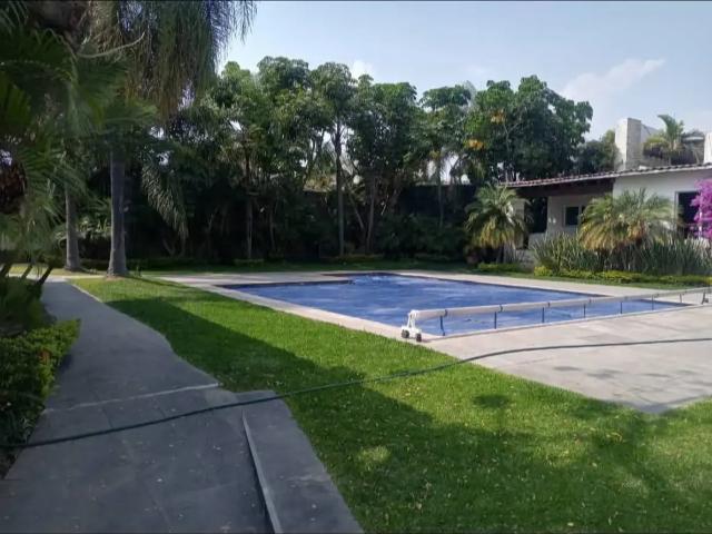 Departamento de lujo aueblado en fraccionamiento mascareño