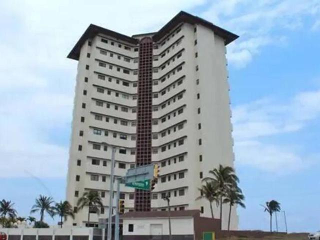 Departamento de lujo en Torre Diamante con vista al mar