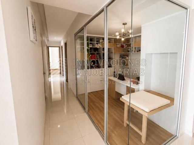 Departamento de Lujo en Venta | Torre Arts Angelópolis | 3 Recámaras, Vista a los Volcanes y Amenida