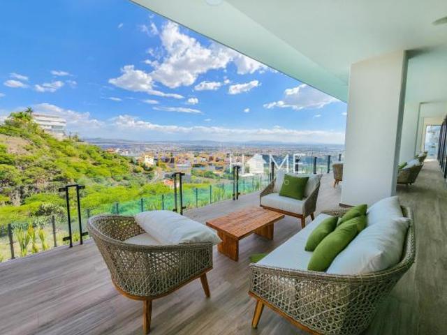 ¡DEPARTAMENTO DE LUJO EN VENTA! en Hacienda el Campanario, Querétaro