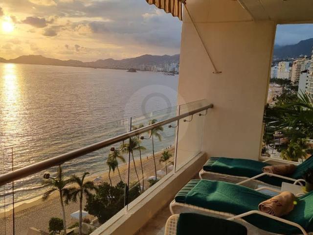 DEPARTAMENTO DE LUJO EN ACAPULCO