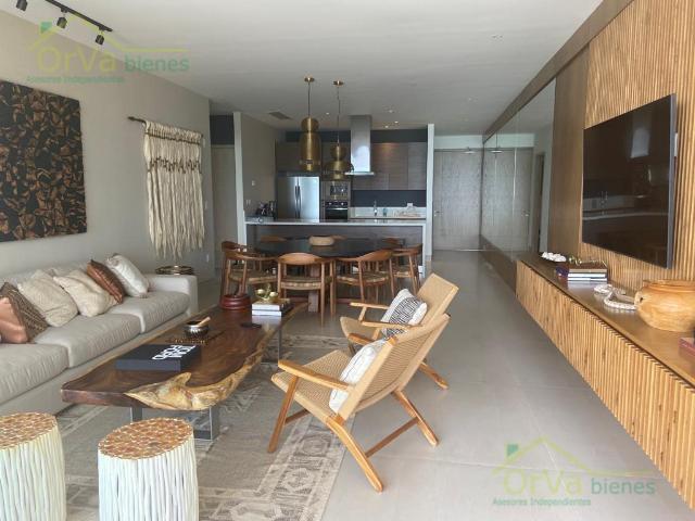 Departamento de lujo en Fraccionamiento Velamar
