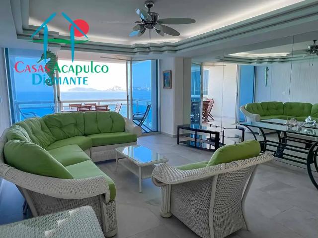 Departamento de playa con vista a la bahía de Acapulco