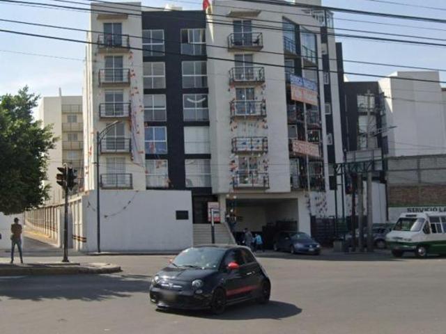 Departamento de Remate en Av Centenario en la Gustavo A. Madero, Cerca de Parque Lindavista