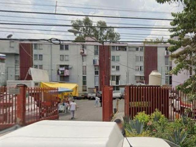DEPARTAMENTO DE REMATE EN CANDELARIA, VENUSTIANO CERCA DE PLAZA ORIENTE