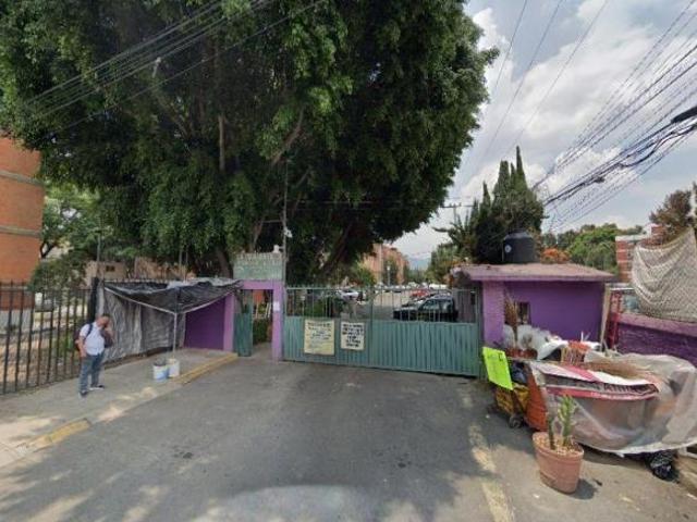 DEPARTAMENTO DE REMATE EN TENAYUCA, GUSTAVO A. MADERO, CERCA DE PLZA MUNDO E