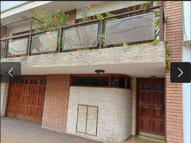 Departamento de tres ambientes en alquiler en Wilde centro