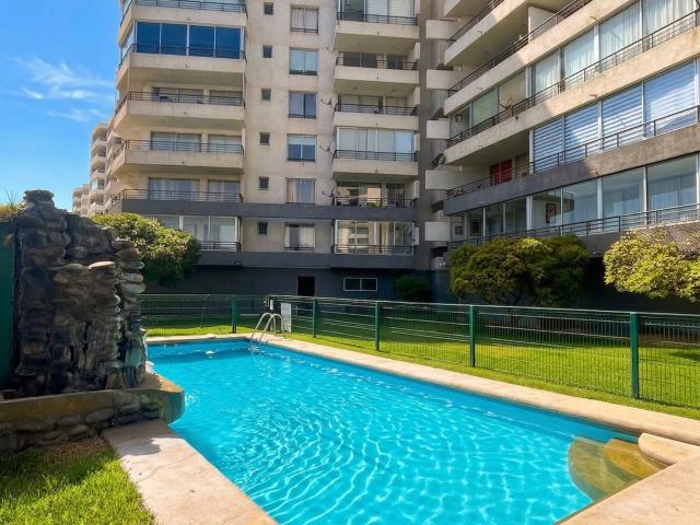 DEPARTAMENTO DÚPLEX AMOBLADO CON DOBLE TERRAZA Y VISTA PANORÁMICA AL MAR – AV. PACÍFICO