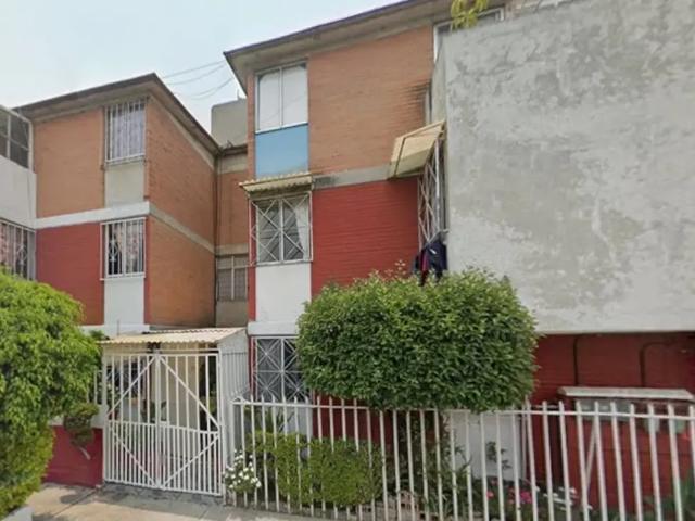 Departamento duplex en Venta en Iztapalapa, Ciudad de México, Precio Atractivo