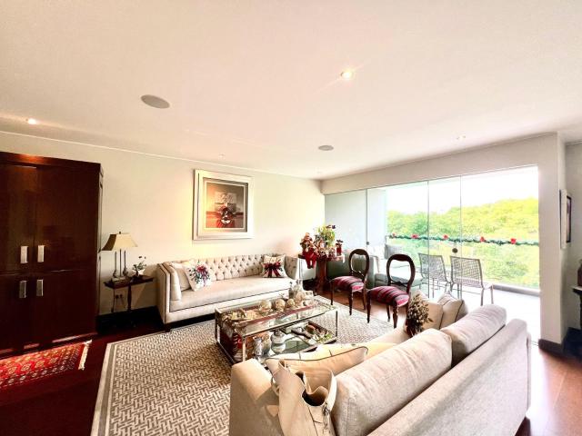 Departamento Duplex frente a Parque 4 dormitorios 2 Terrazas
