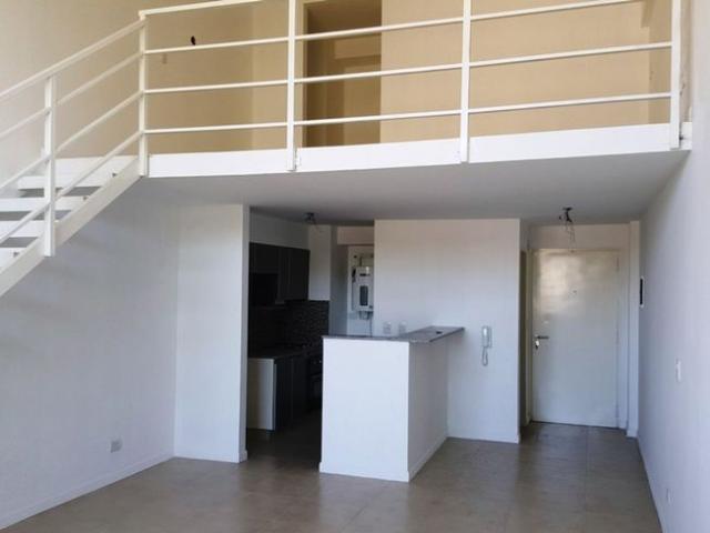 Departamento Duplex 2 ambientes venta Lanús Oeste