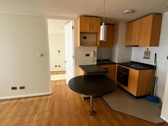 Departamento emplazado en cond. parque urbano ii