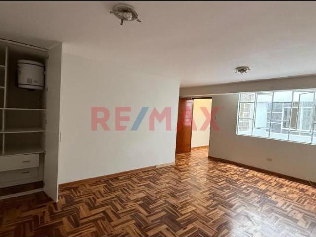 ¡Departamento En 2Do Piso