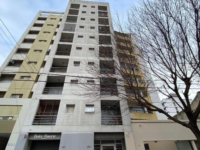 Departamento en 4 Nro. 1325 1/2 entre 59 y 60 6º B