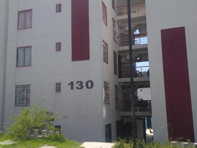 Departamento en 4to piso, LIBRE DE GRAVAMEN acepto TODOS LOS créditos HIPOTECAR, paseos de la prader