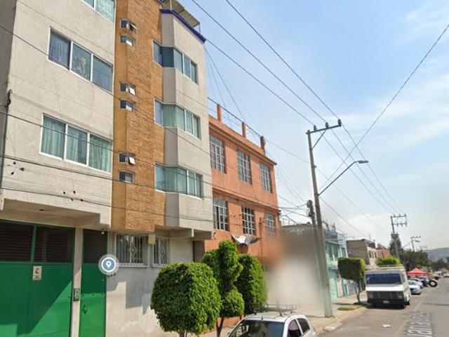 Departamento en CONDOMINIO