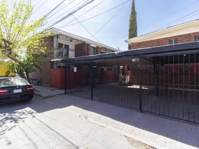 Departamento en Condominio Santa Cecilia por Avenida de la