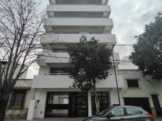 Departamento En Calle 23 922, La Plata, Argentina