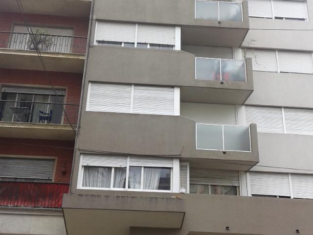 Departamento En Calle 6 1236, La Plata, Argentina