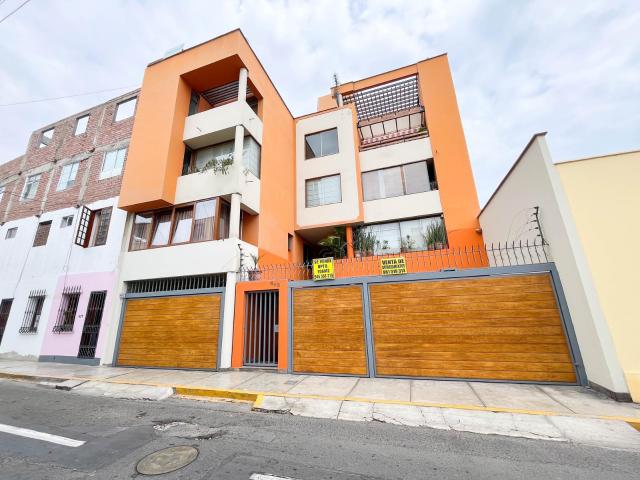 Departamento en Calle Santa Teresa 600 Chorrillos