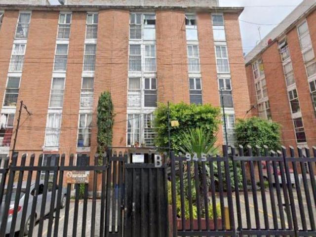 DEPARTAMENTO EN CALZADA ERMITA, CERCA DE