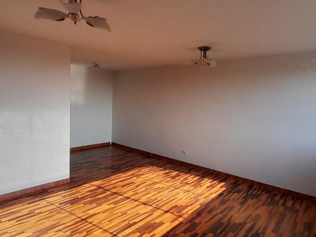 Departamento en Cercado de Lima