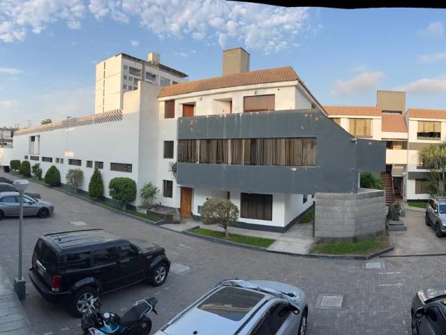 DEPARTAMENTO EN CHACARILLA