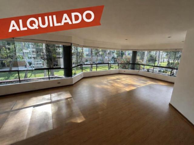 Departamento en chacarilla del estanque